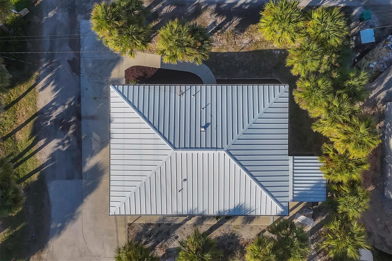 Image 31 of 47 For 1245 Holiday Drive