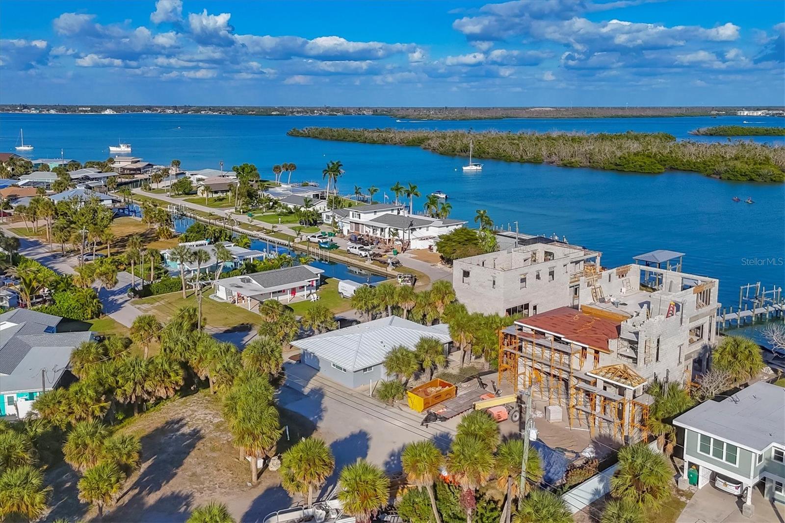 Image 33 of 47 For 1245 Holiday Drive