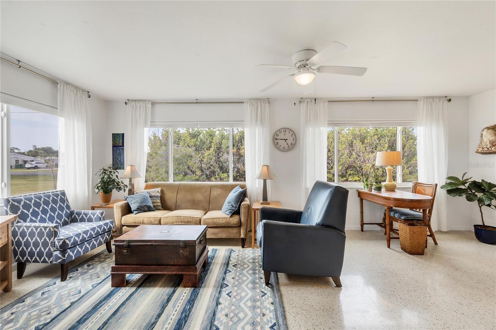 Image 14 of 25 For 1760 Edith Avenue