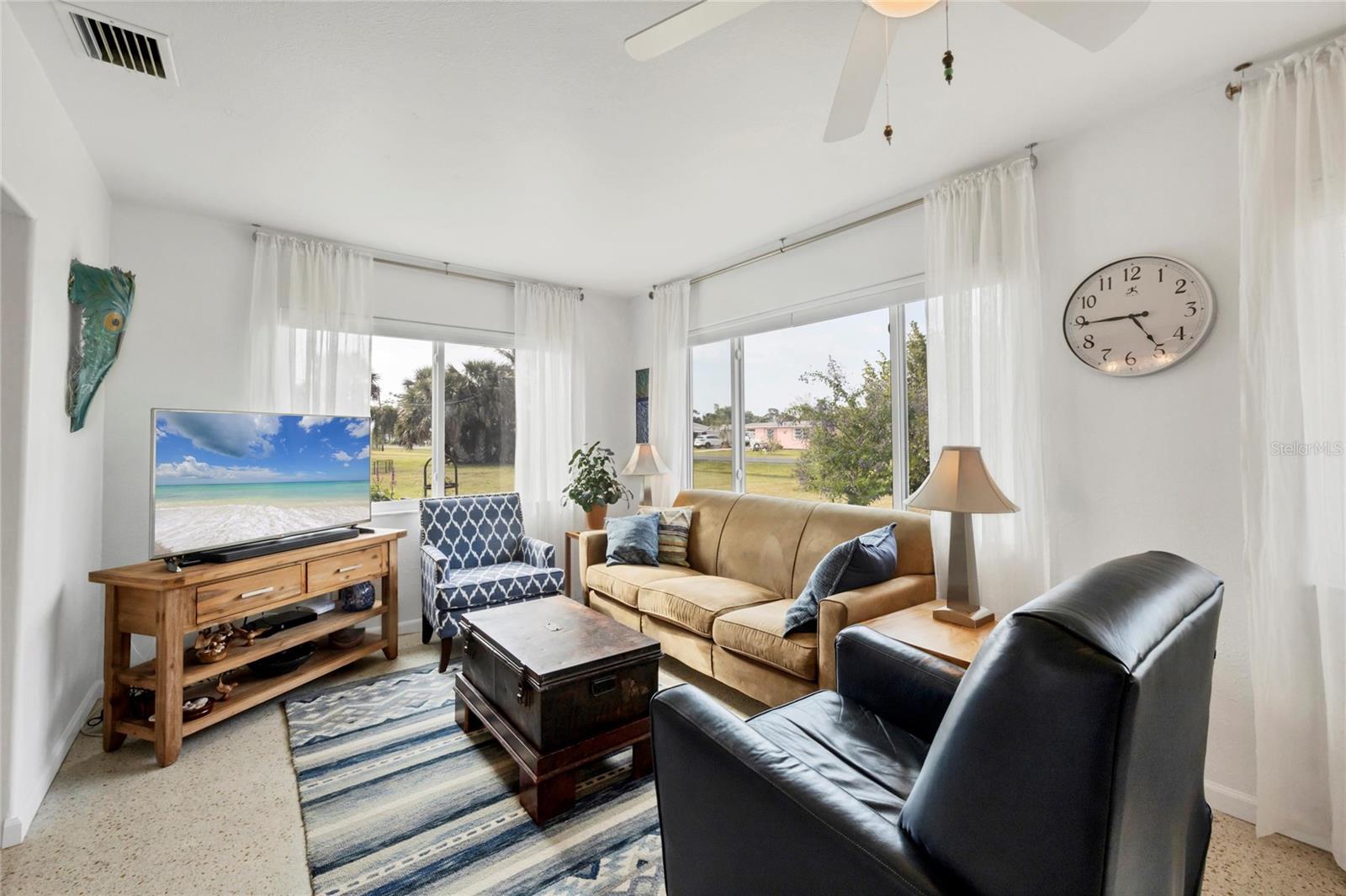 Image 15 of 25 For 1760 Edith Avenue