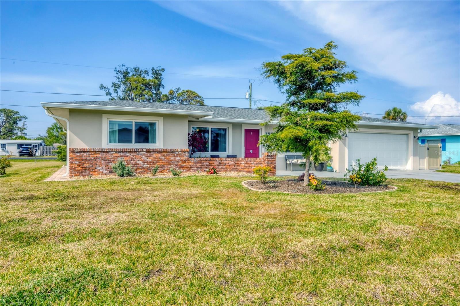 Image 2 of 25 For 1760 Edith Avenue