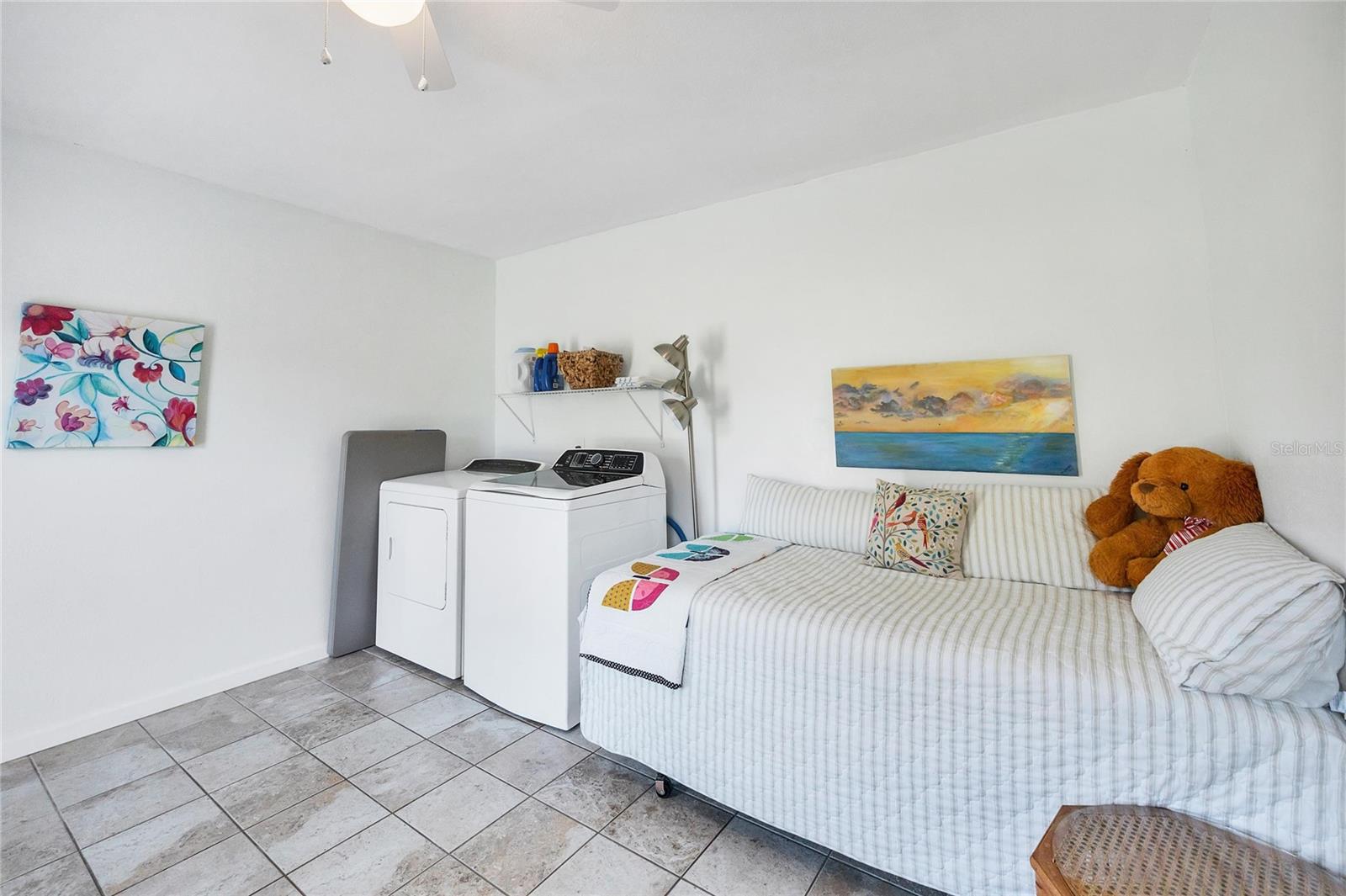 Image 24 of 25 For 1760 Edith Avenue