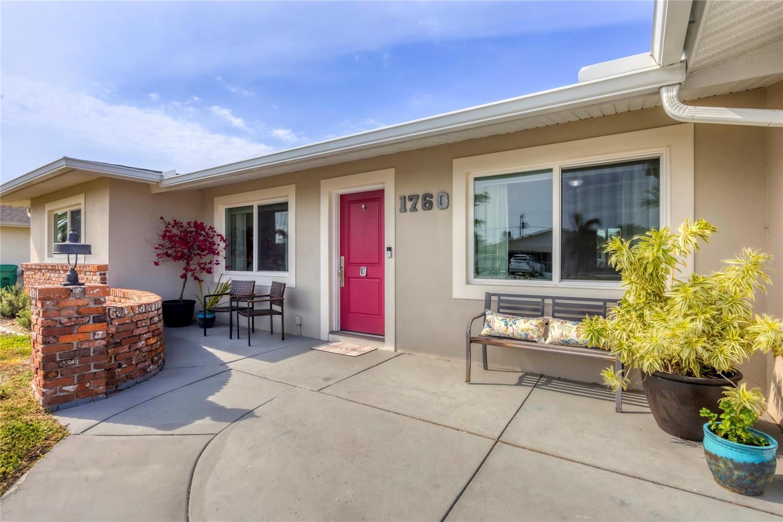 Image 4 of 25 For 1760 Edith Avenue