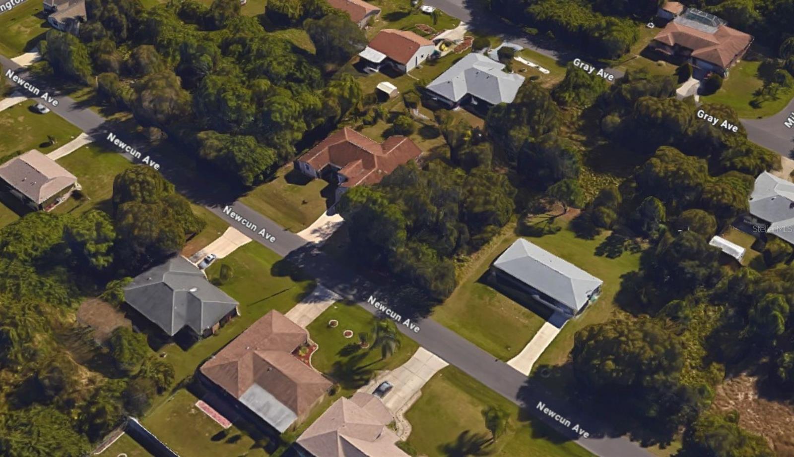 Image 10 of 10 For 23105 Newcun Avenue