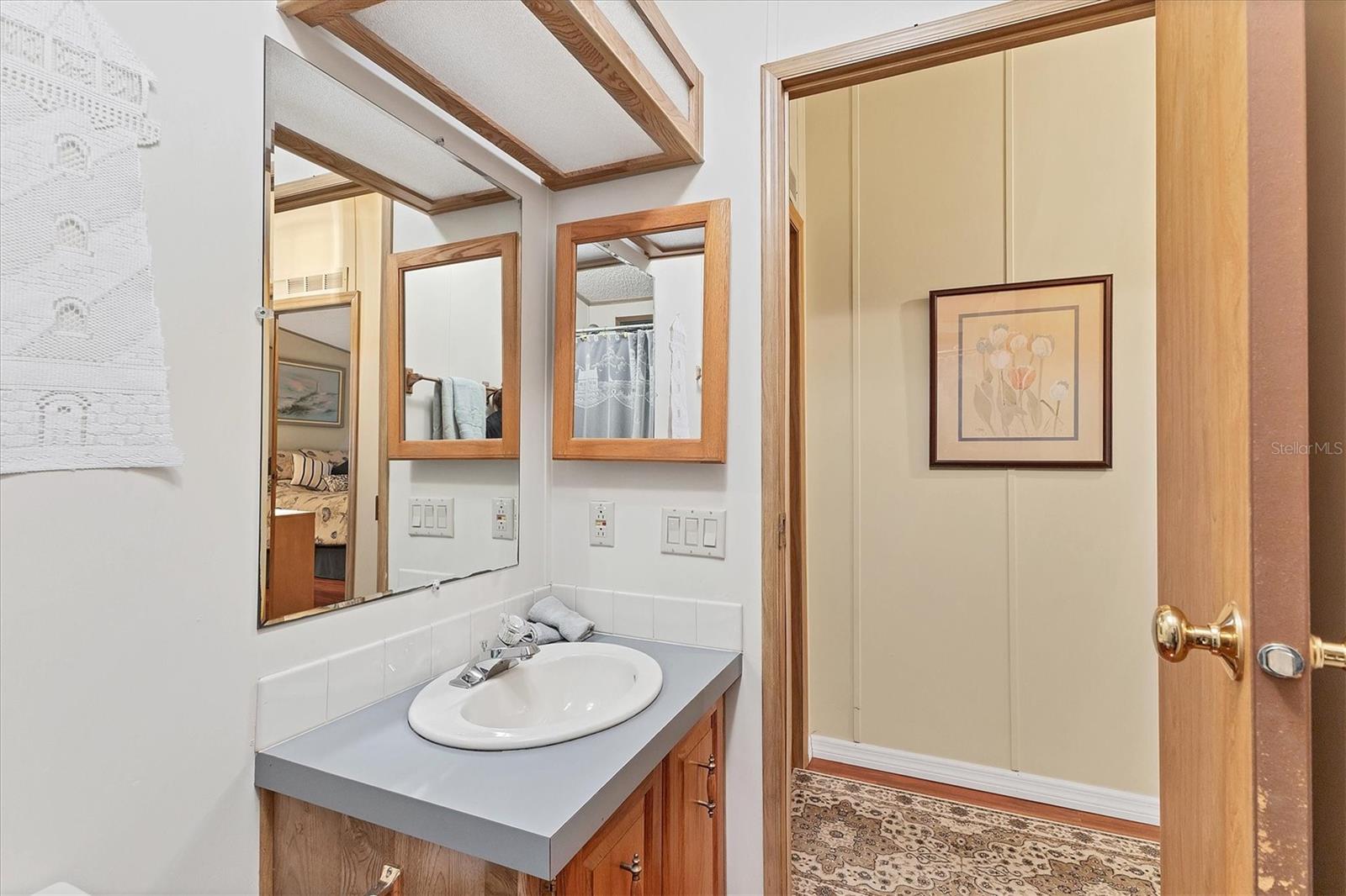 Image 25 of 48 For 775 Candlewyck Drive 47