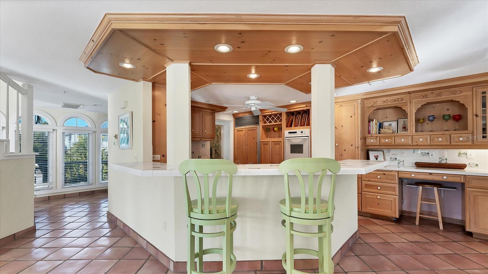 Image 9 of 40 For 402 Lafitte Street