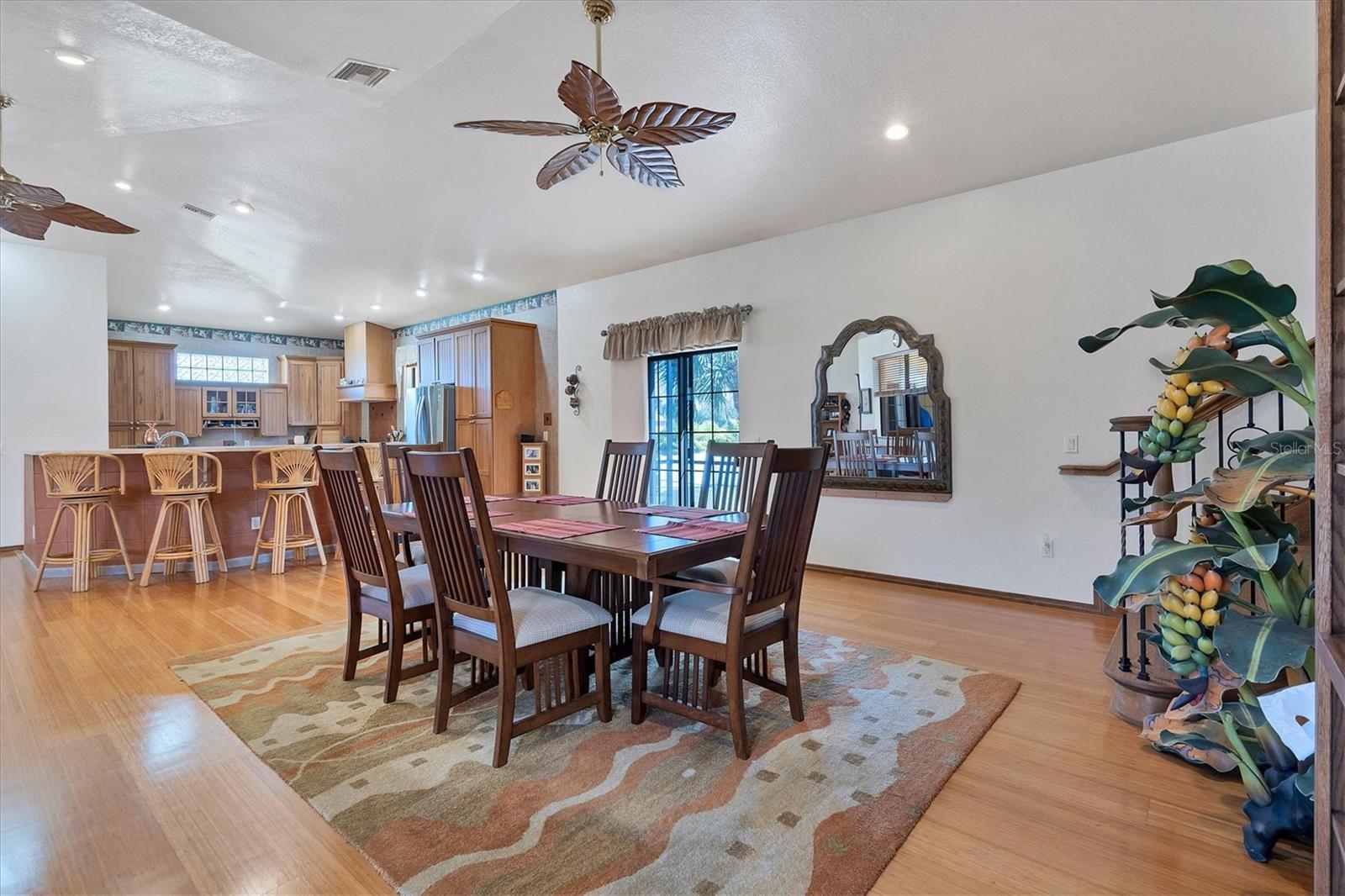 Image 20 of 54 For 90 Green Dolphin Drive N