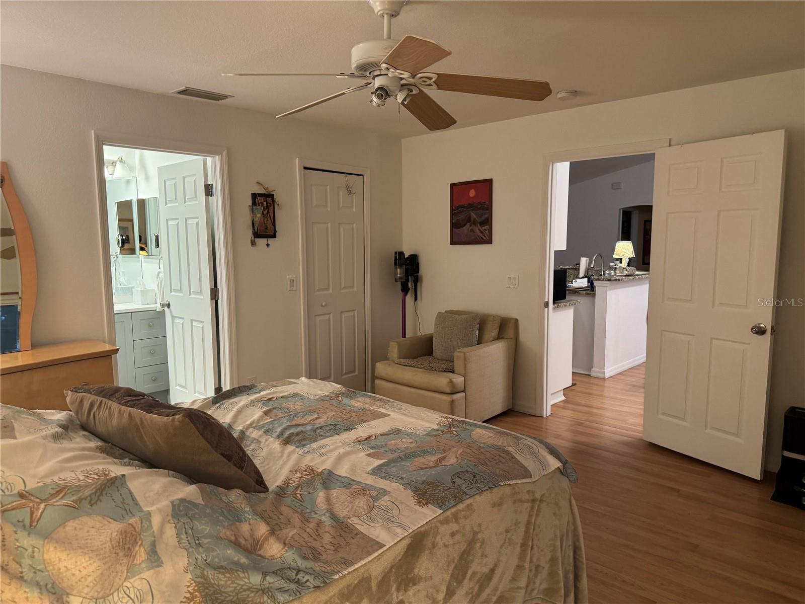 Image 13 of 33 For 6984 Mamouth Street