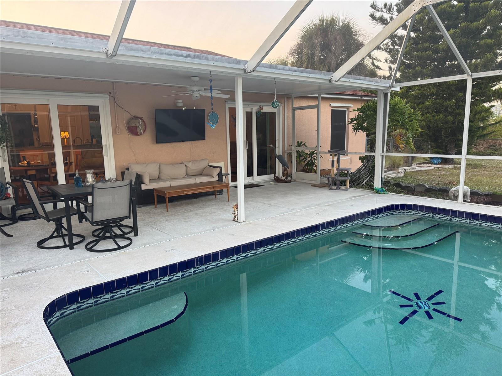 Image 23 of 33 For 6984 Mamouth Street