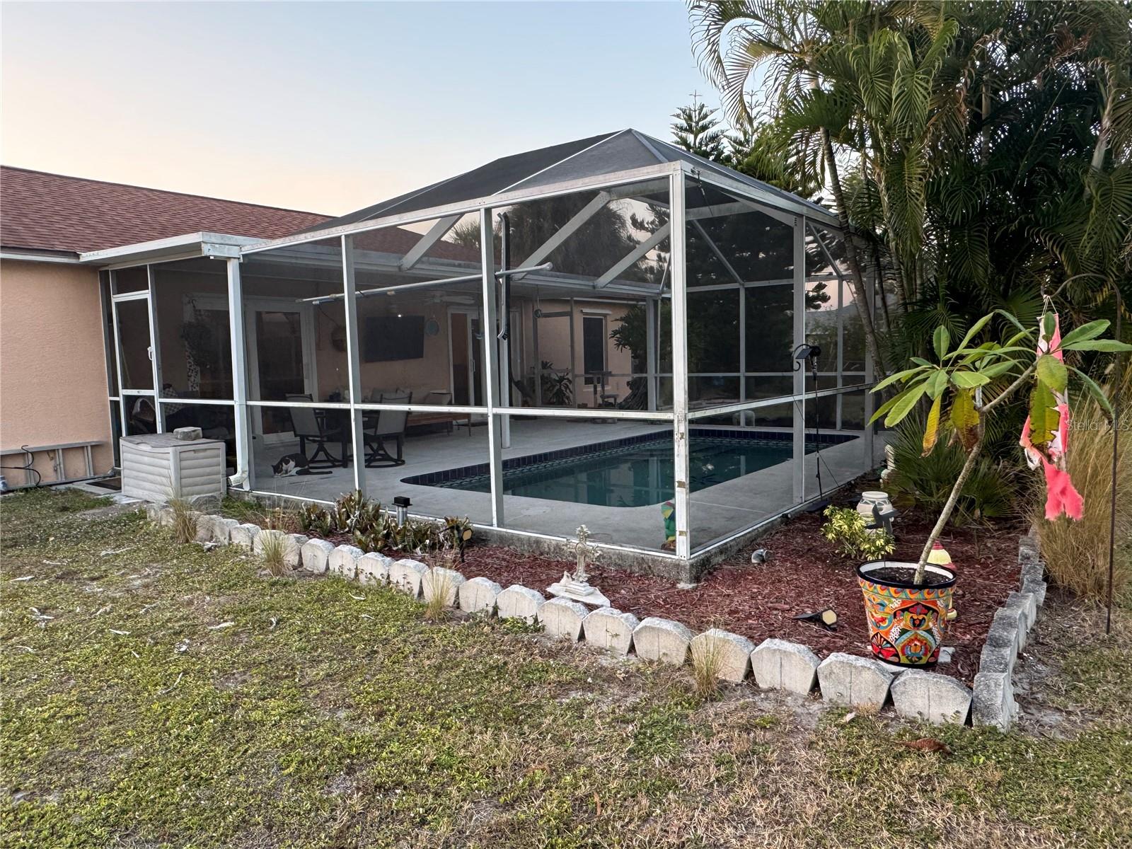 Image 28 of 33 For 6984 Mamouth Street