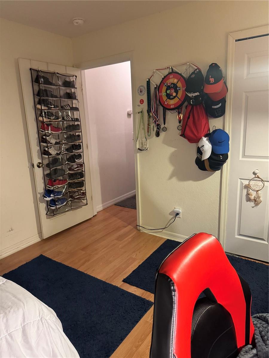 Image 31 of 33 For 6984 Mamouth Street