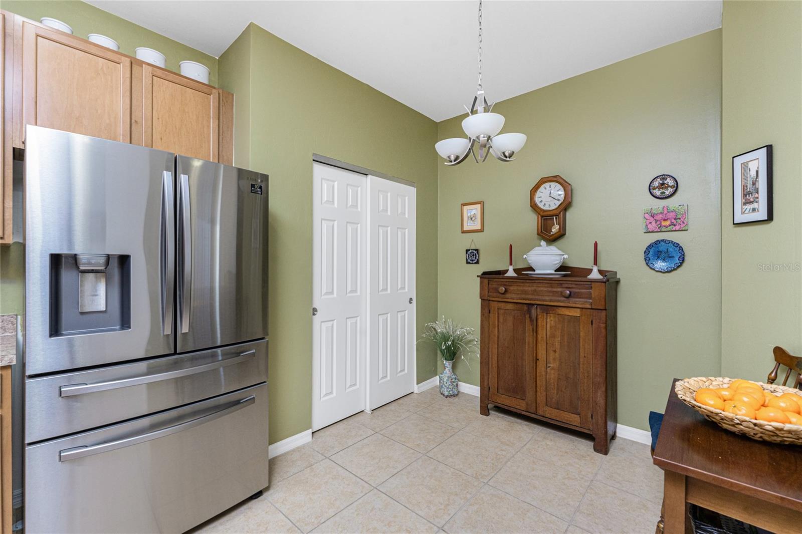 Image 23 of 57 For 13392 Abercrombie Drive