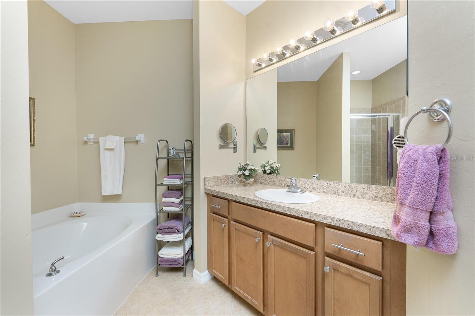 Image 27 of 57 For 13392 Abercrombie Drive