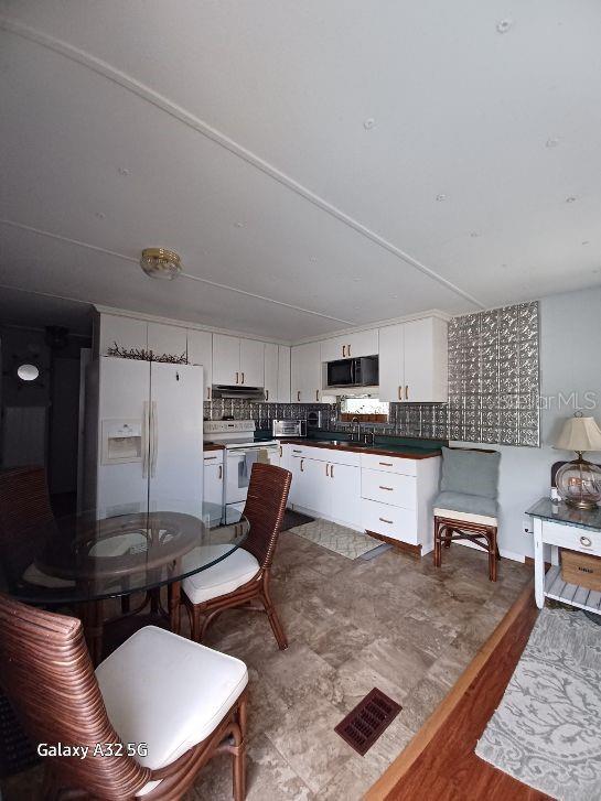 Image 13 of 35 For 1286 Tropical Terrace