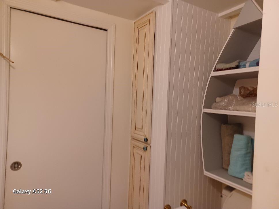 Image 23 of 35 For 1286 Tropical Terrace