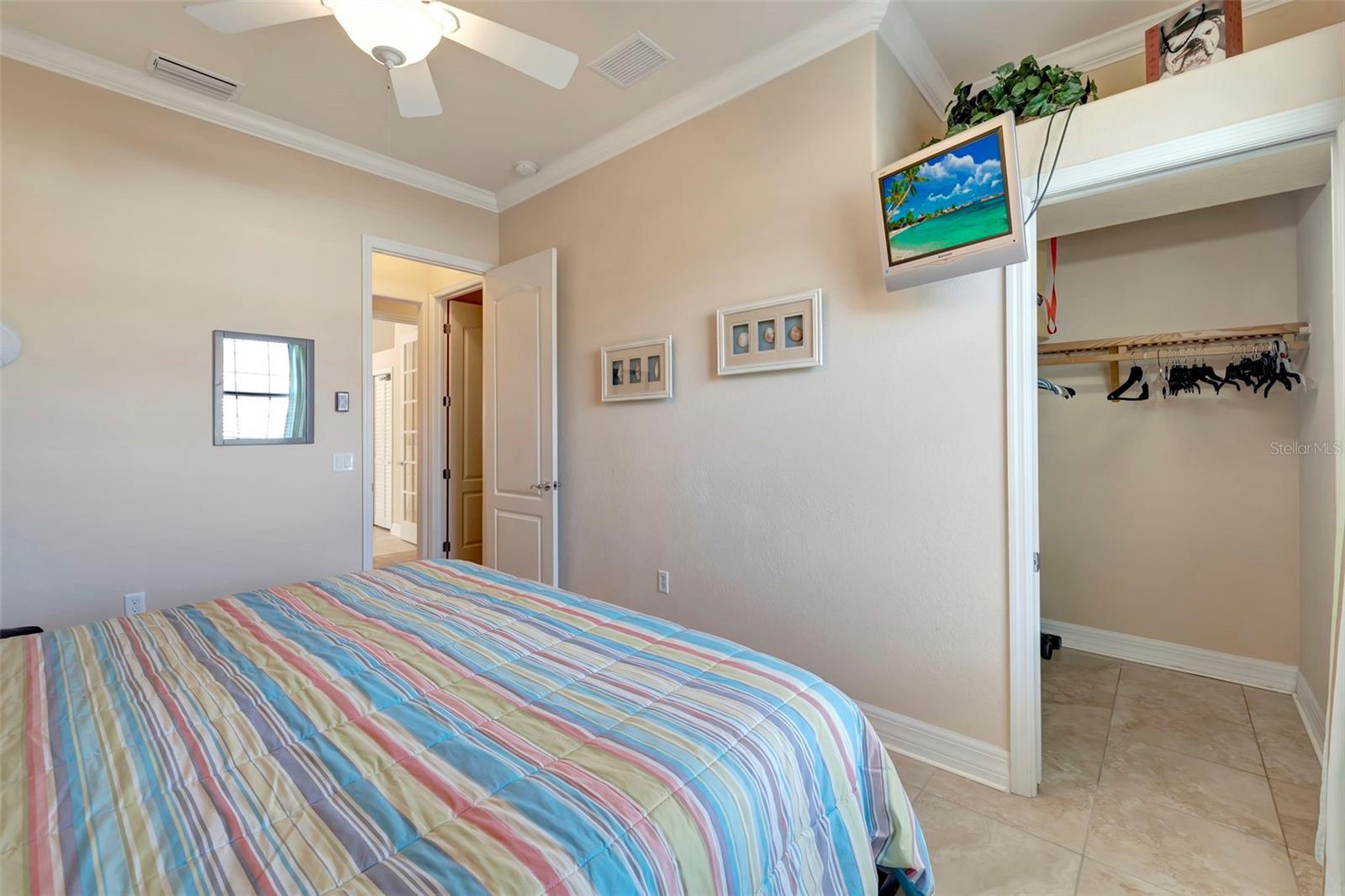 Image 25 of 40 For 12426 Grouse Avenue