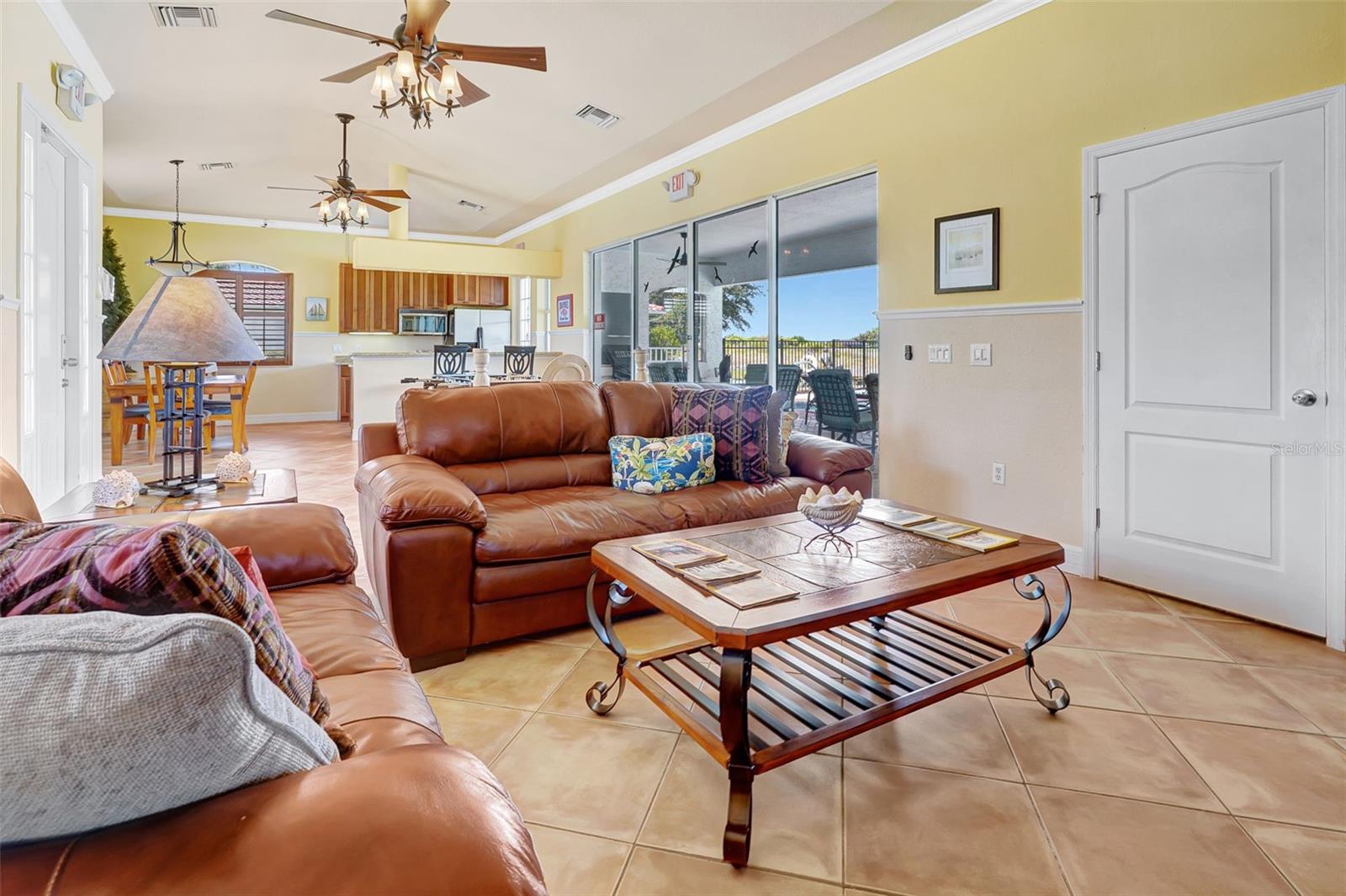 Image 32 of 40 For 12426 Grouse Avenue