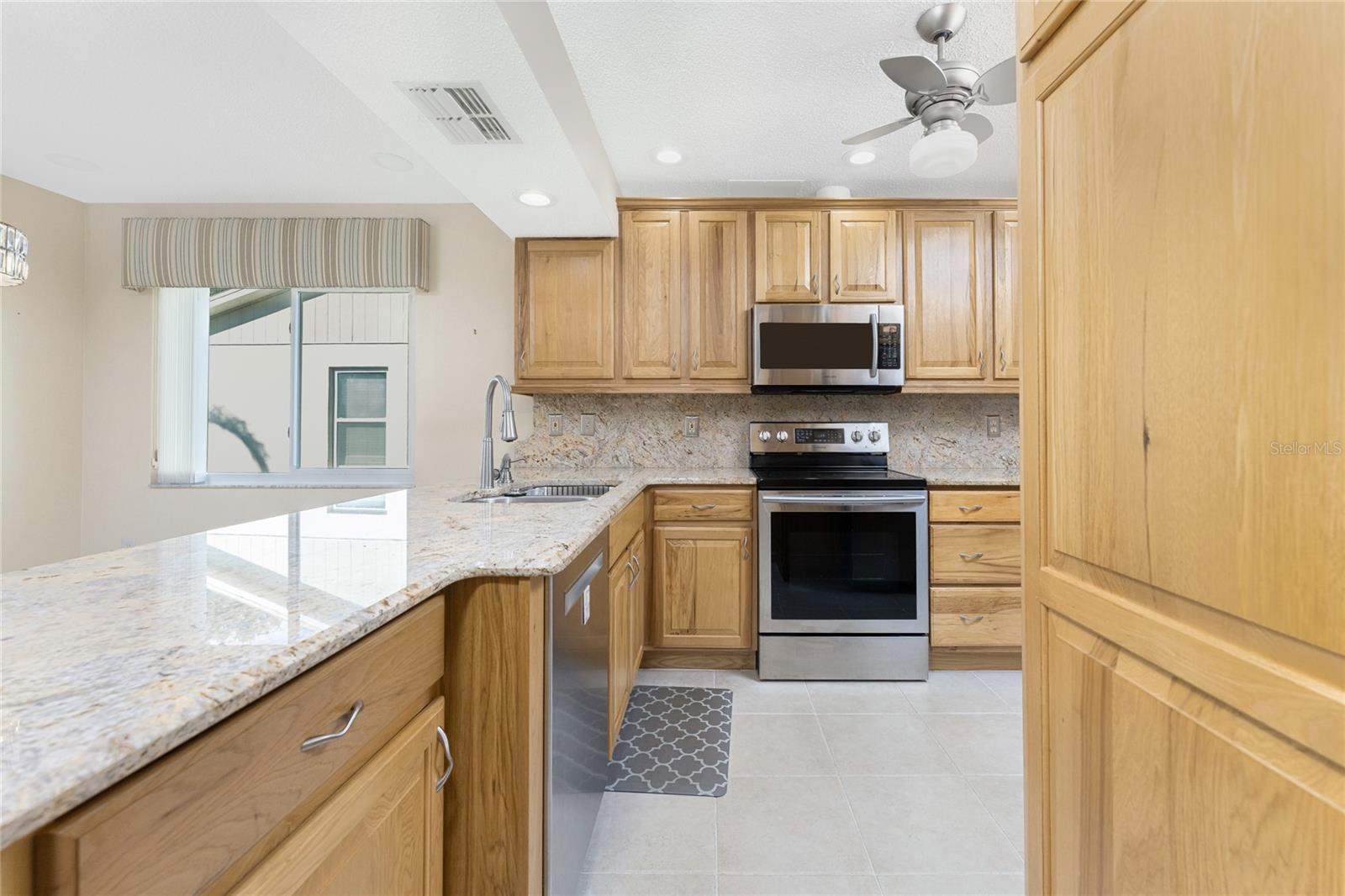 Image 19 of 65 For 336 Indian Key Way