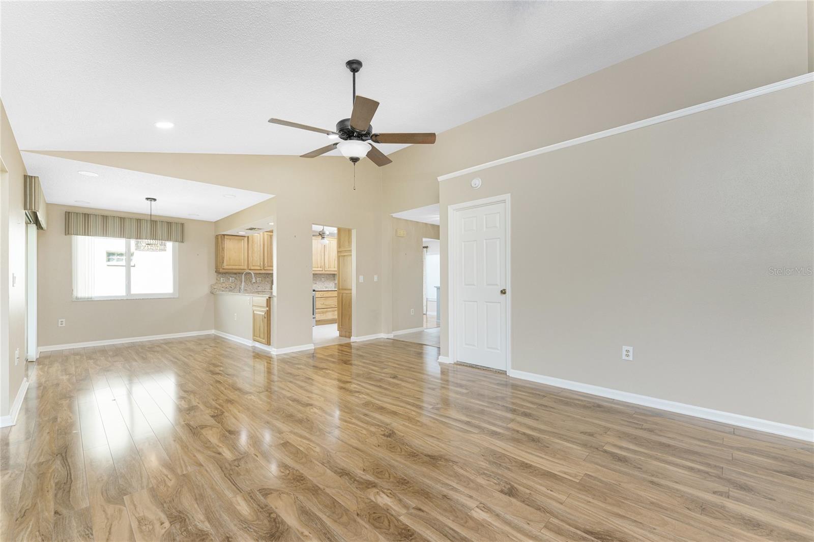 Image 7 of 65 For 336 Indian Key Way