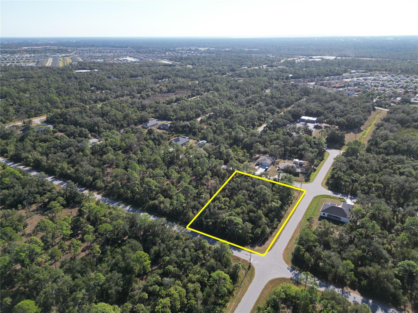 Image 3 of 15 For 1416 Calico Lane