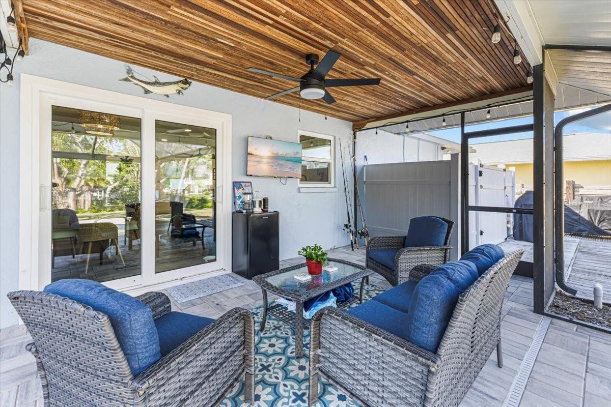 Image 35 of 53 For 830 Park Road