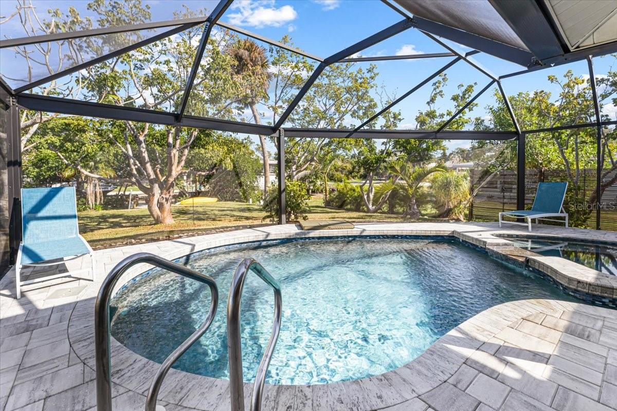 Image 39 of 53 For 830 Park Road