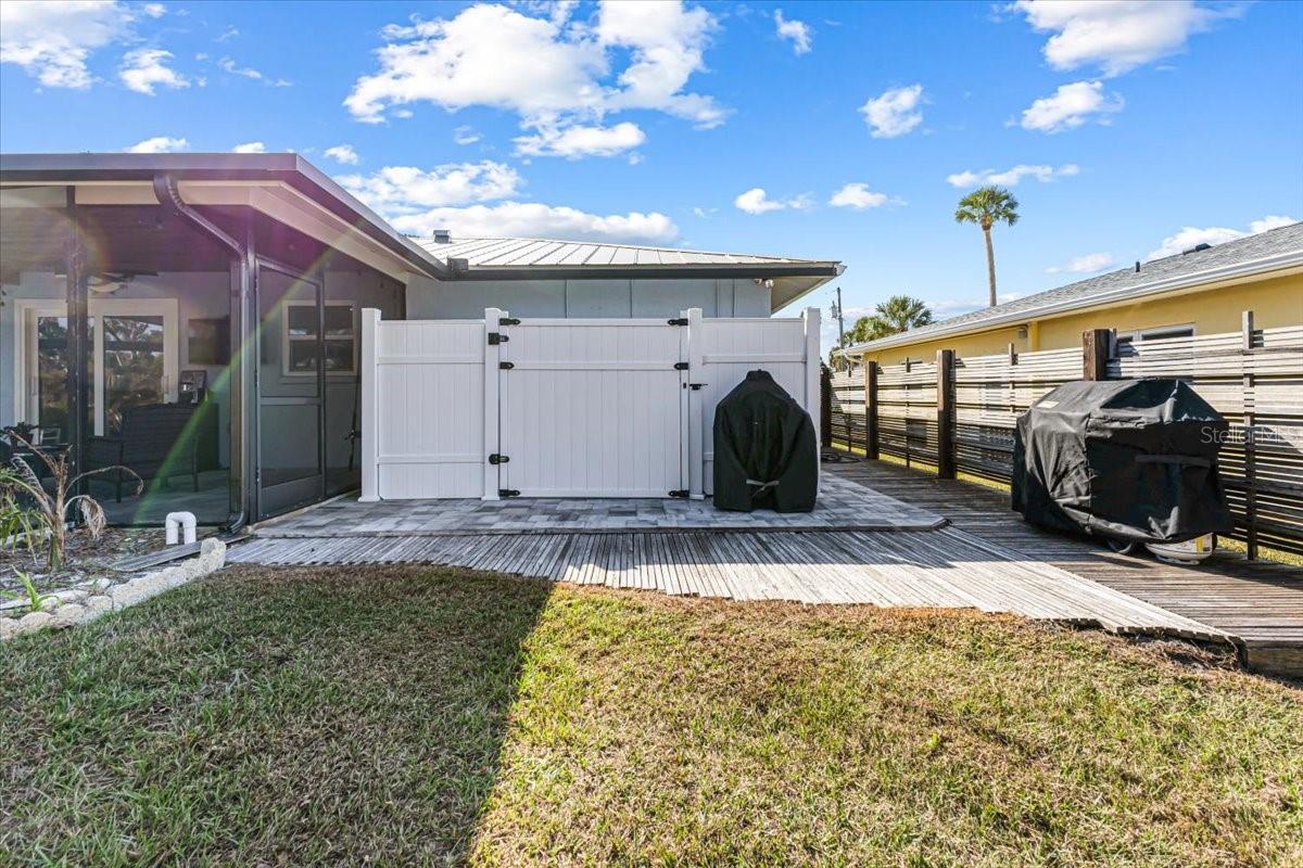 Image 40 of 53 For 830 Park Road