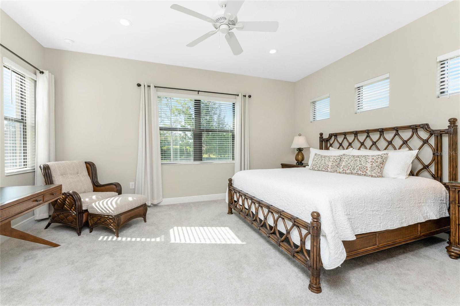 Image 24 of 71 For 26798 Weiskopf Drive