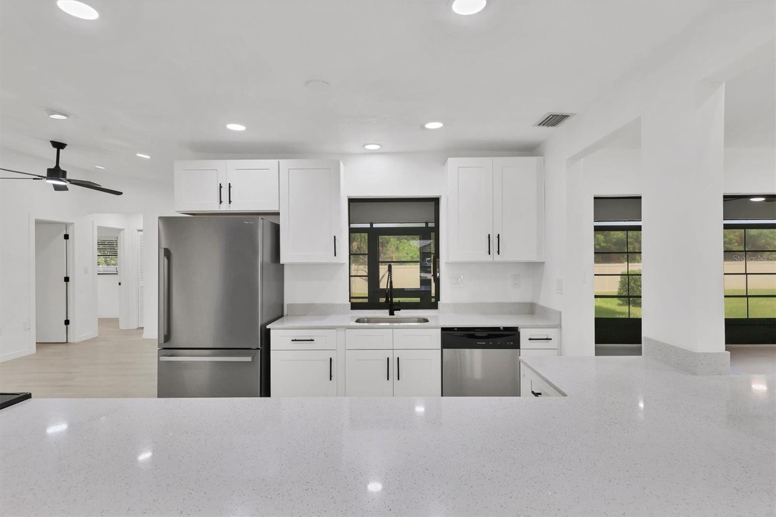 Image 12 of 28 For 948 Andrews Avenue Nw