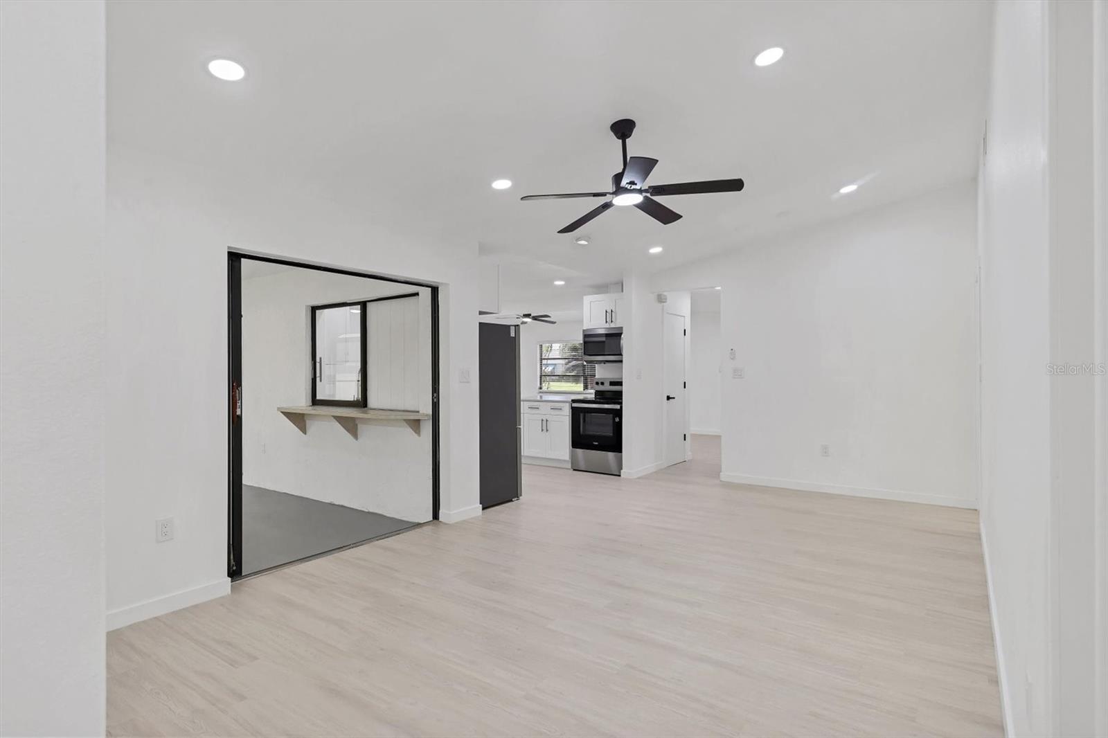 Image 19 of 28 For 948 Andrews Avenue Nw