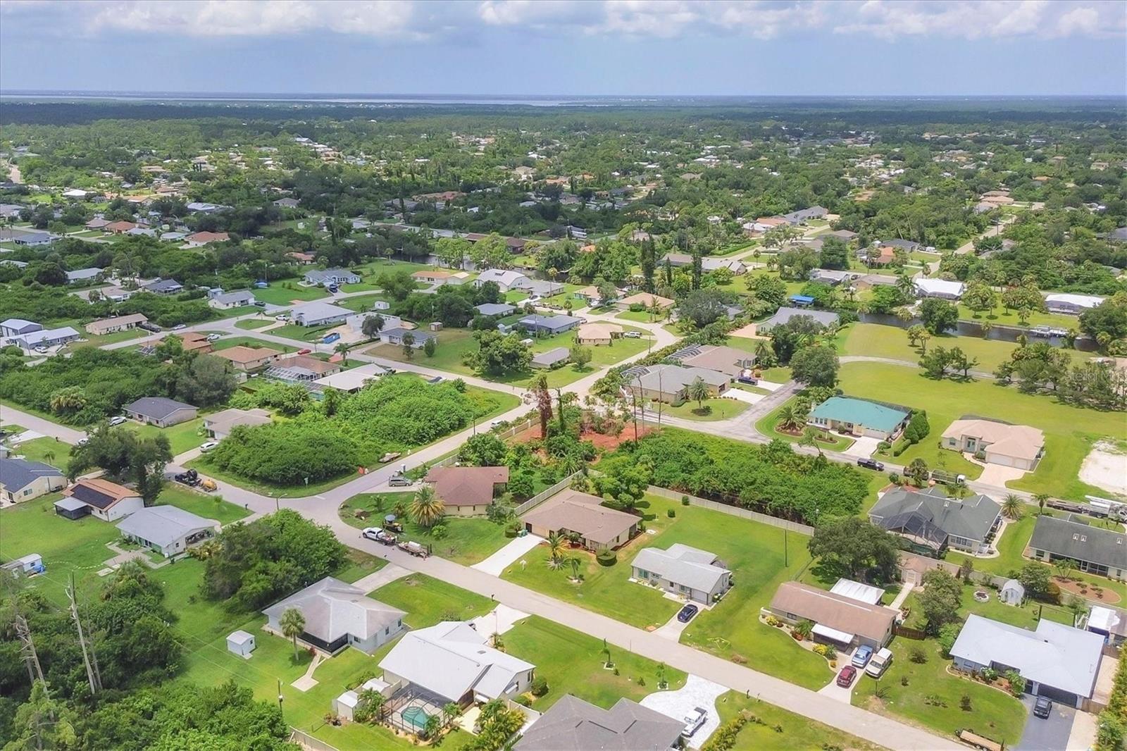 Image 2 of 28 For 948 Andrews Avenue Nw