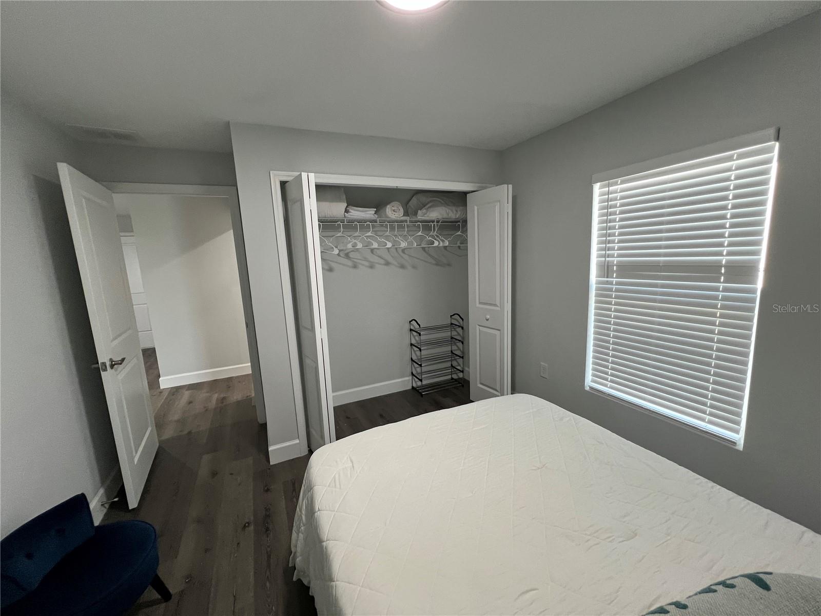 Image 11 of 47 For 9092 Agate Street