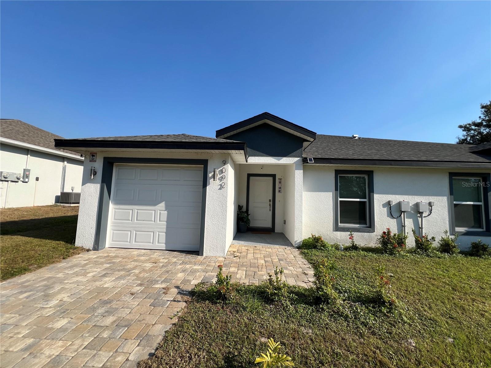 Image 2 of 47 For 9092 Agate Street