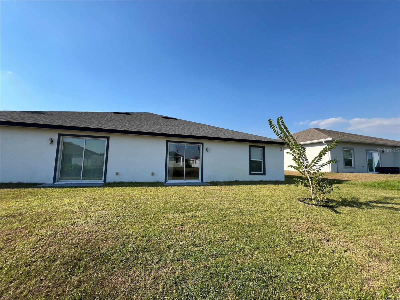 Image 24 of 47 For 9092 Agate Street