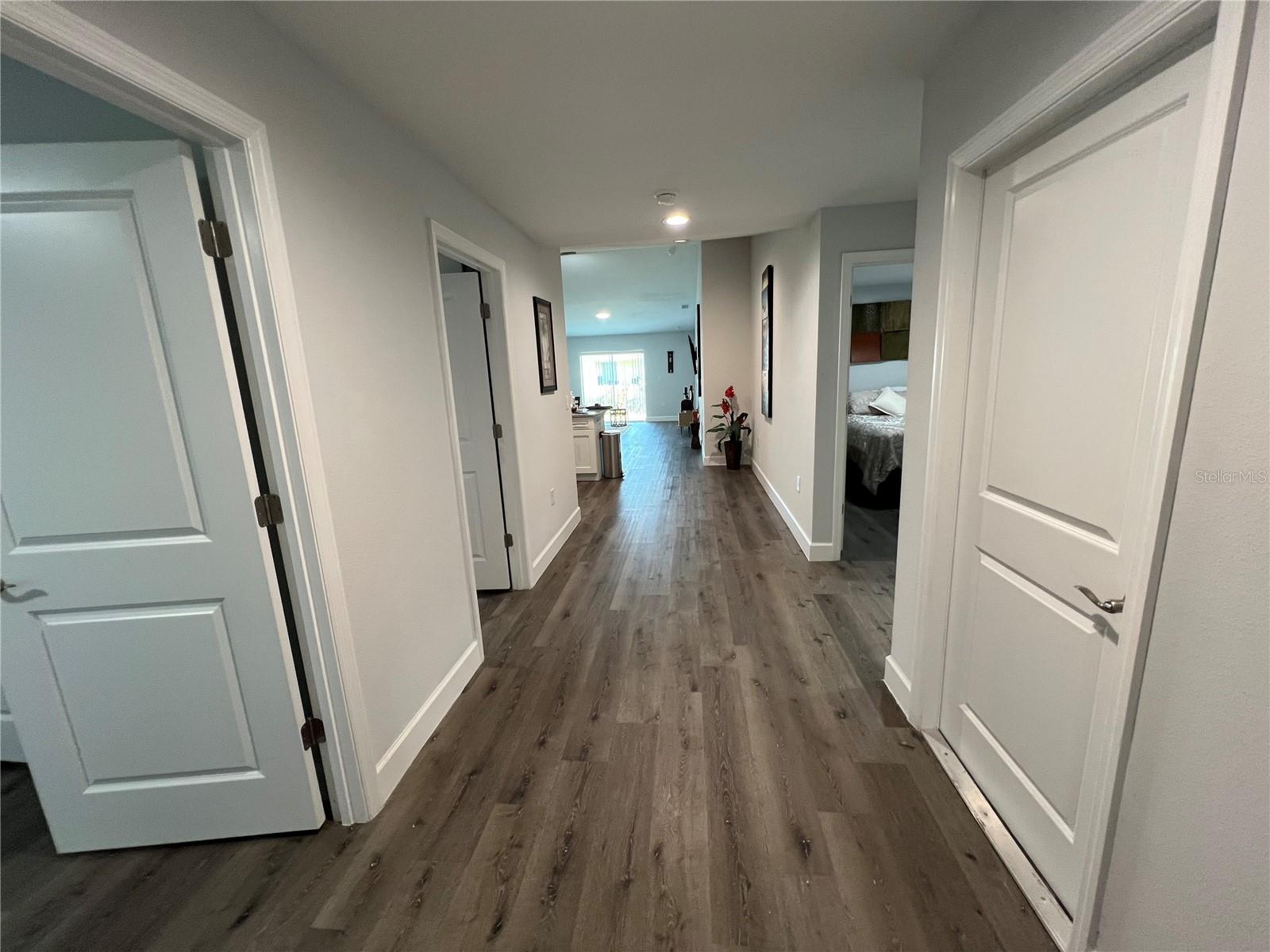 Image 28 of 47 For 9092 Agate Street