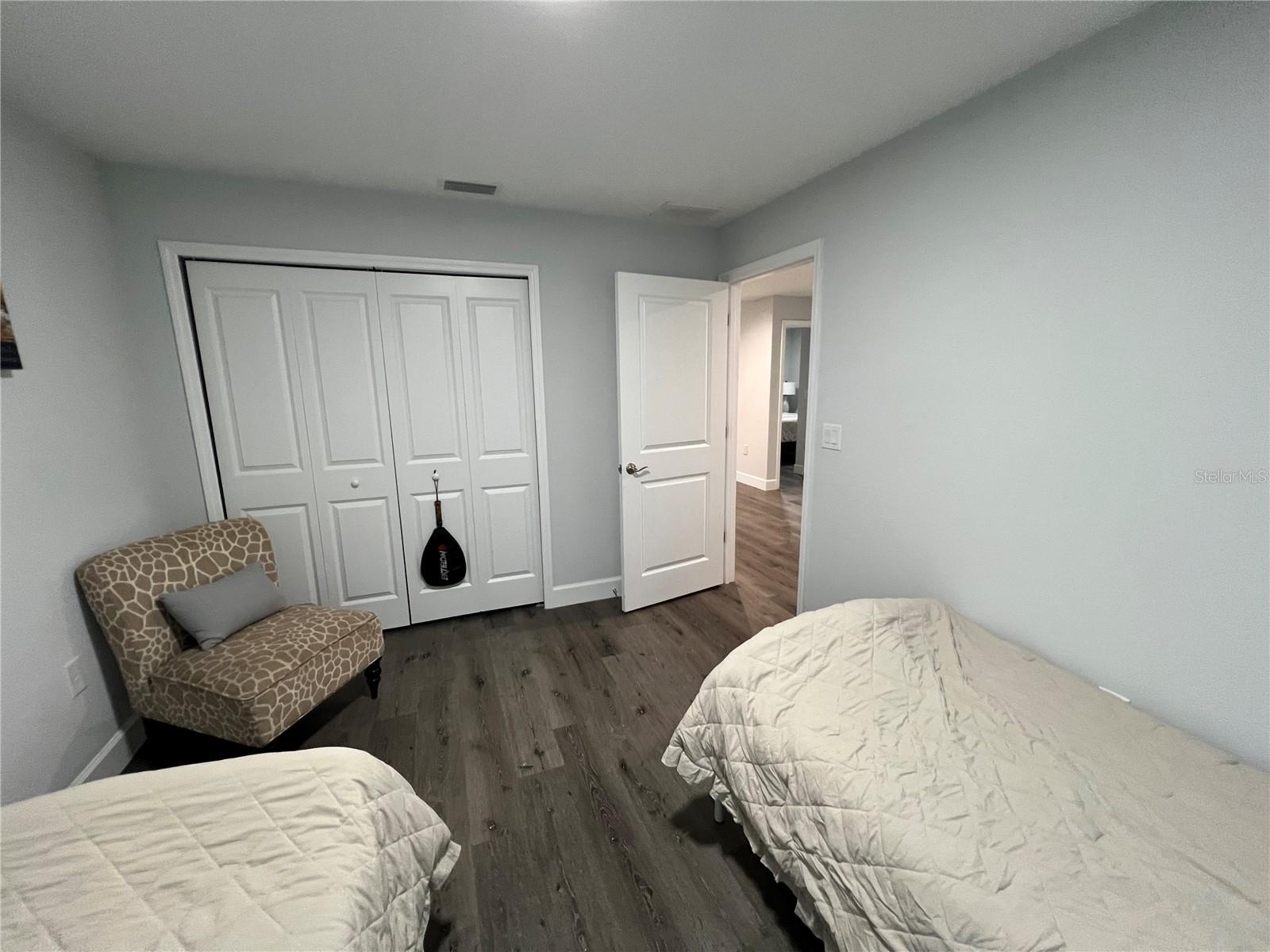 Image 30 of 47 For 9092 Agate Street