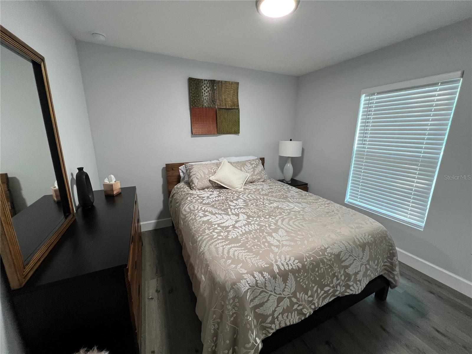 Image 32 of 47 For 9092 Agate Street