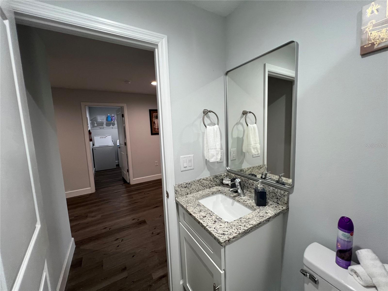 Image 34 of 47 For 9092 Agate Street