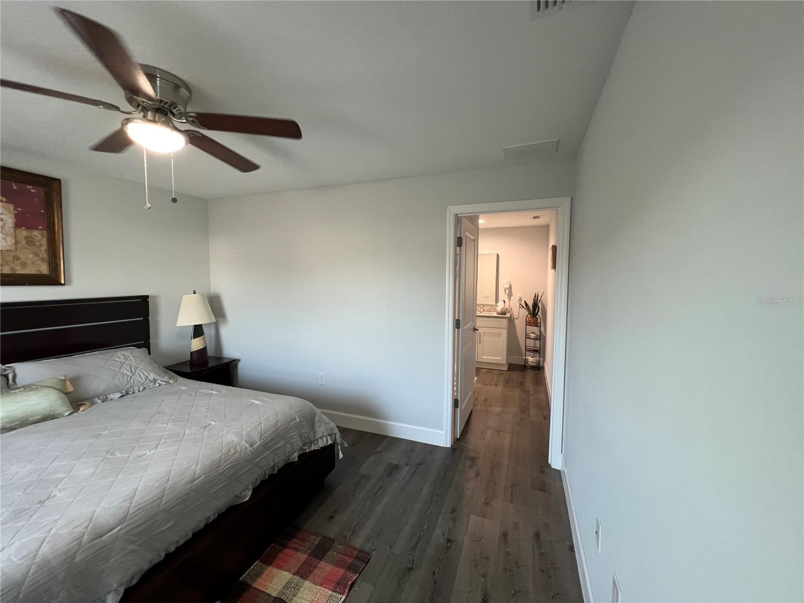 Image 43 of 47 For 9092 Agate Street