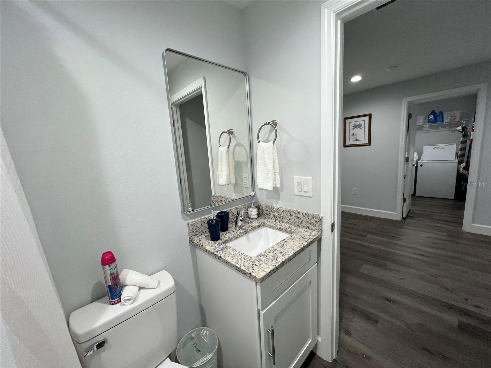 Image 8 of 47 For 9092 Agate Street