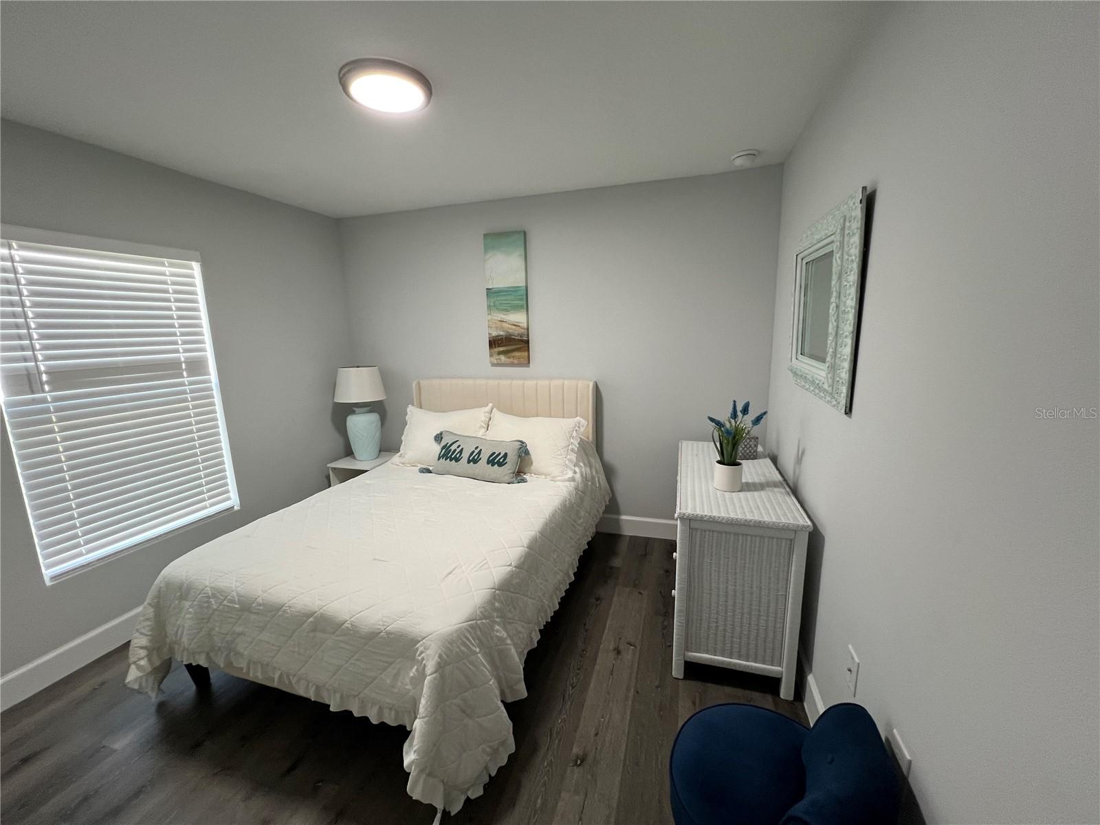 Image 9 of 47 For 9092 Agate Street