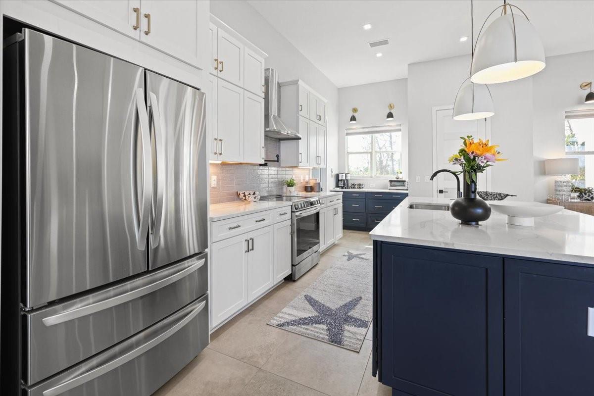 Image 15 of 52 For 5 Reef Court