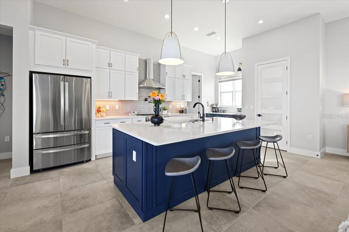 Image 16 of 52 For 5 Reef Court