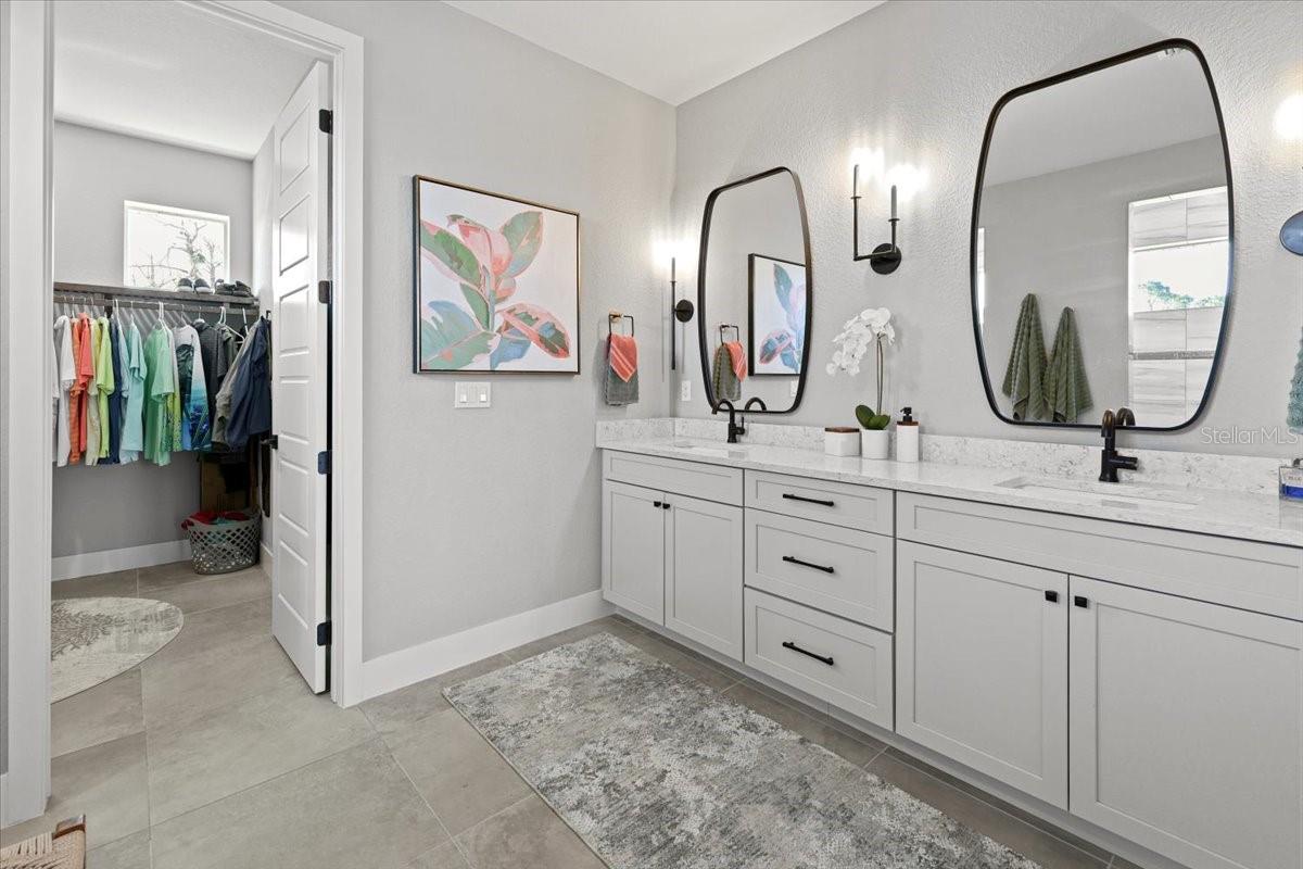 Image 22 of 52 For 5 Reef Court