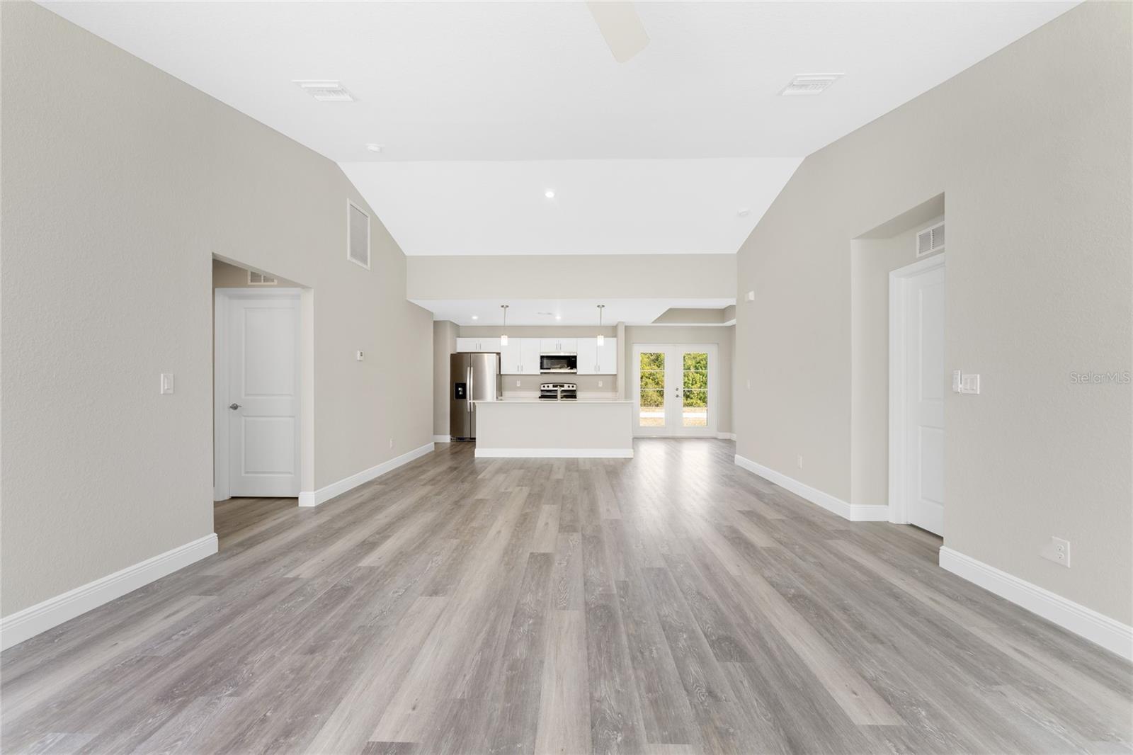 Image 17 of 71 For 6397 Filbert Street