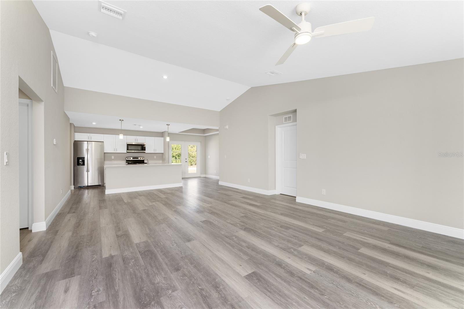 Image 18 of 71 For 6397 Filbert Street