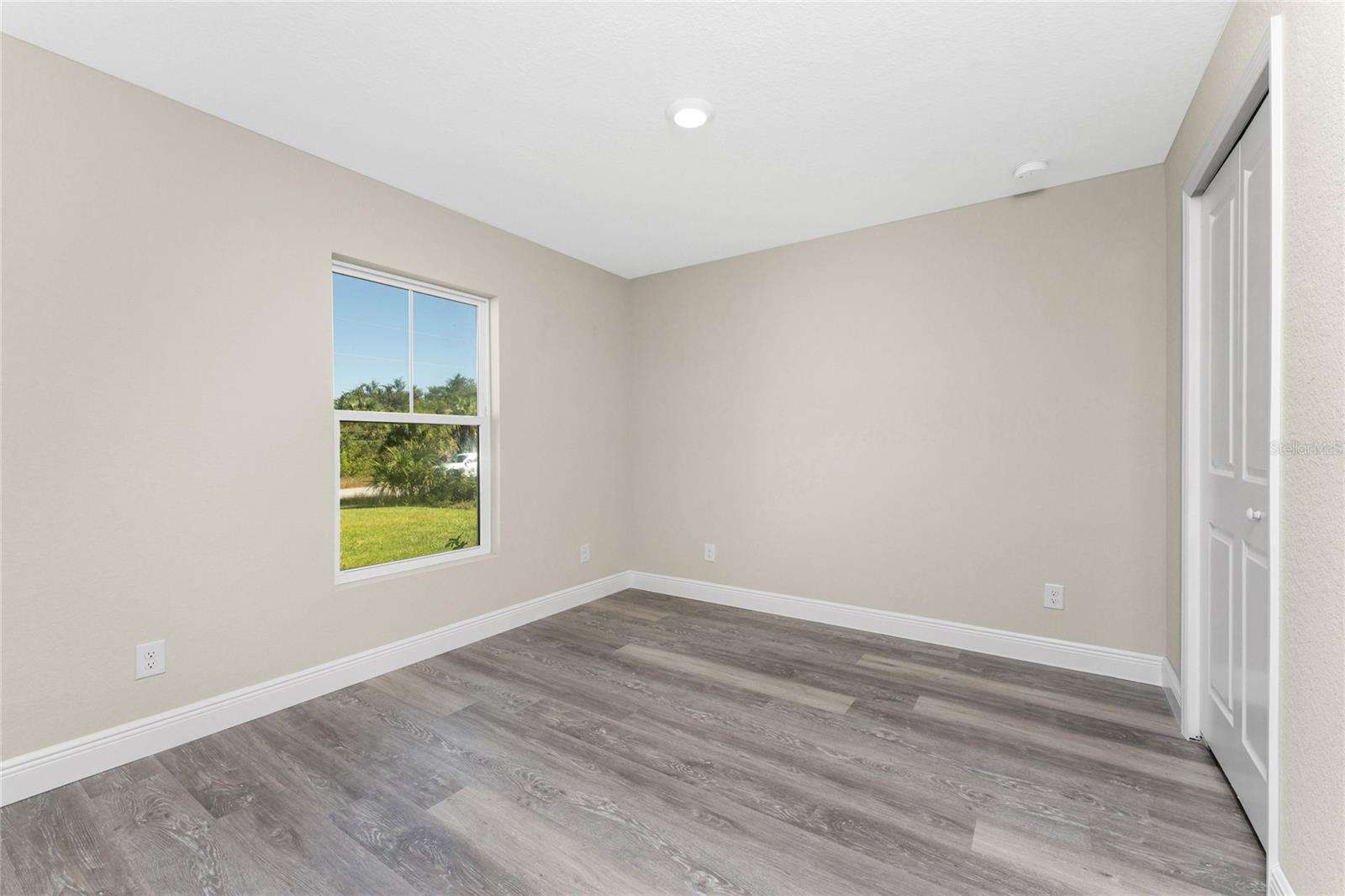Image 22 of 71 For 6397 Filbert Street