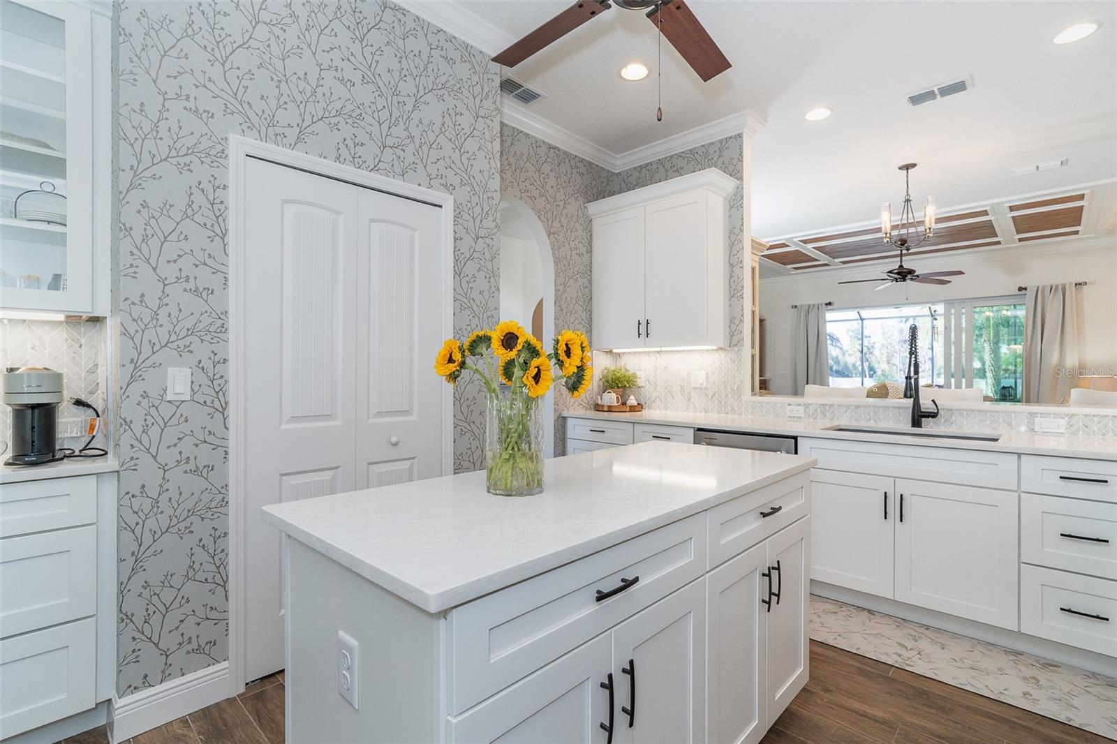 Image 14 of 51 For 10422 Coquina Ct