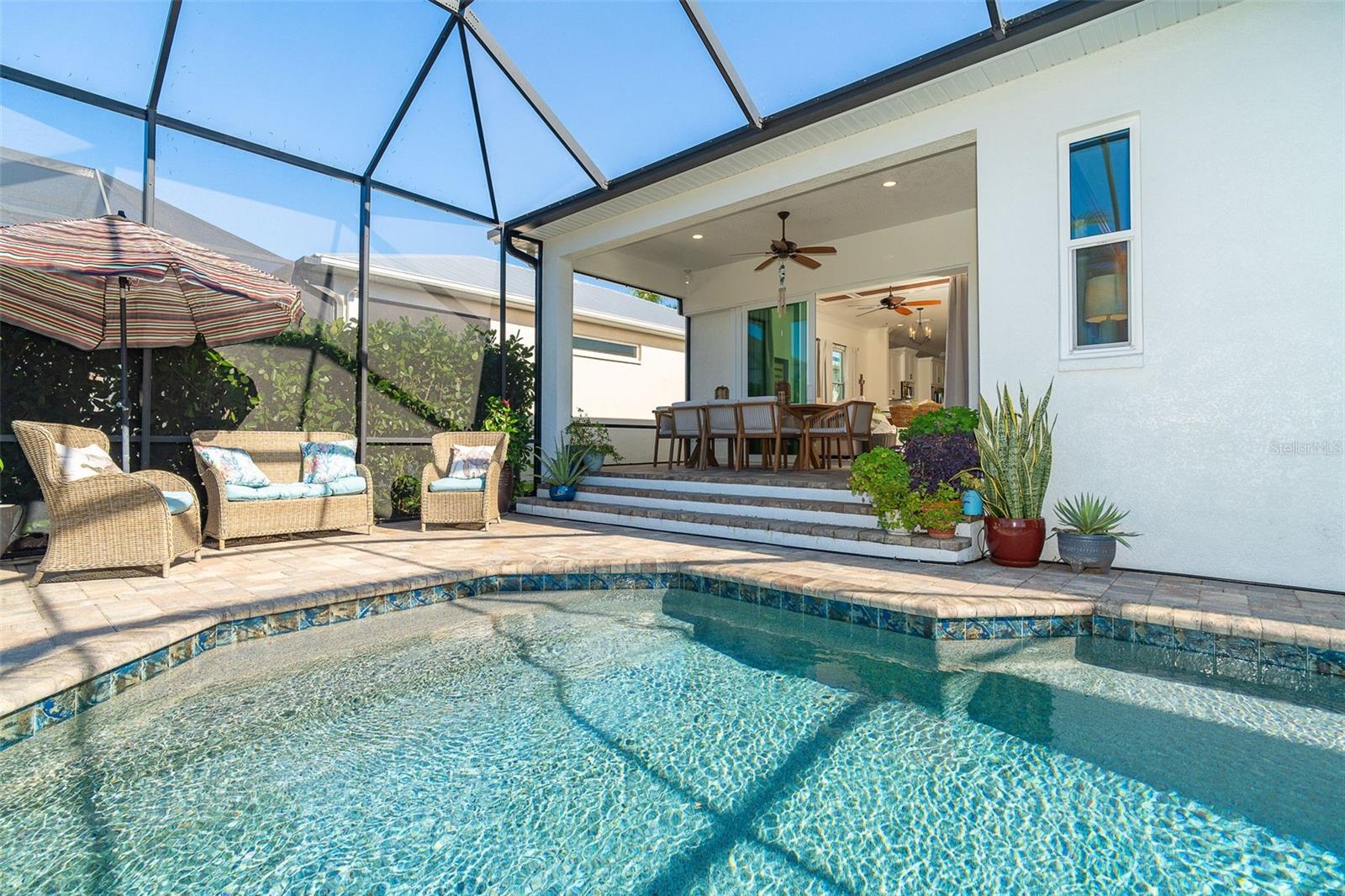 Image 27 of 51 For 10422 Coquina Ct