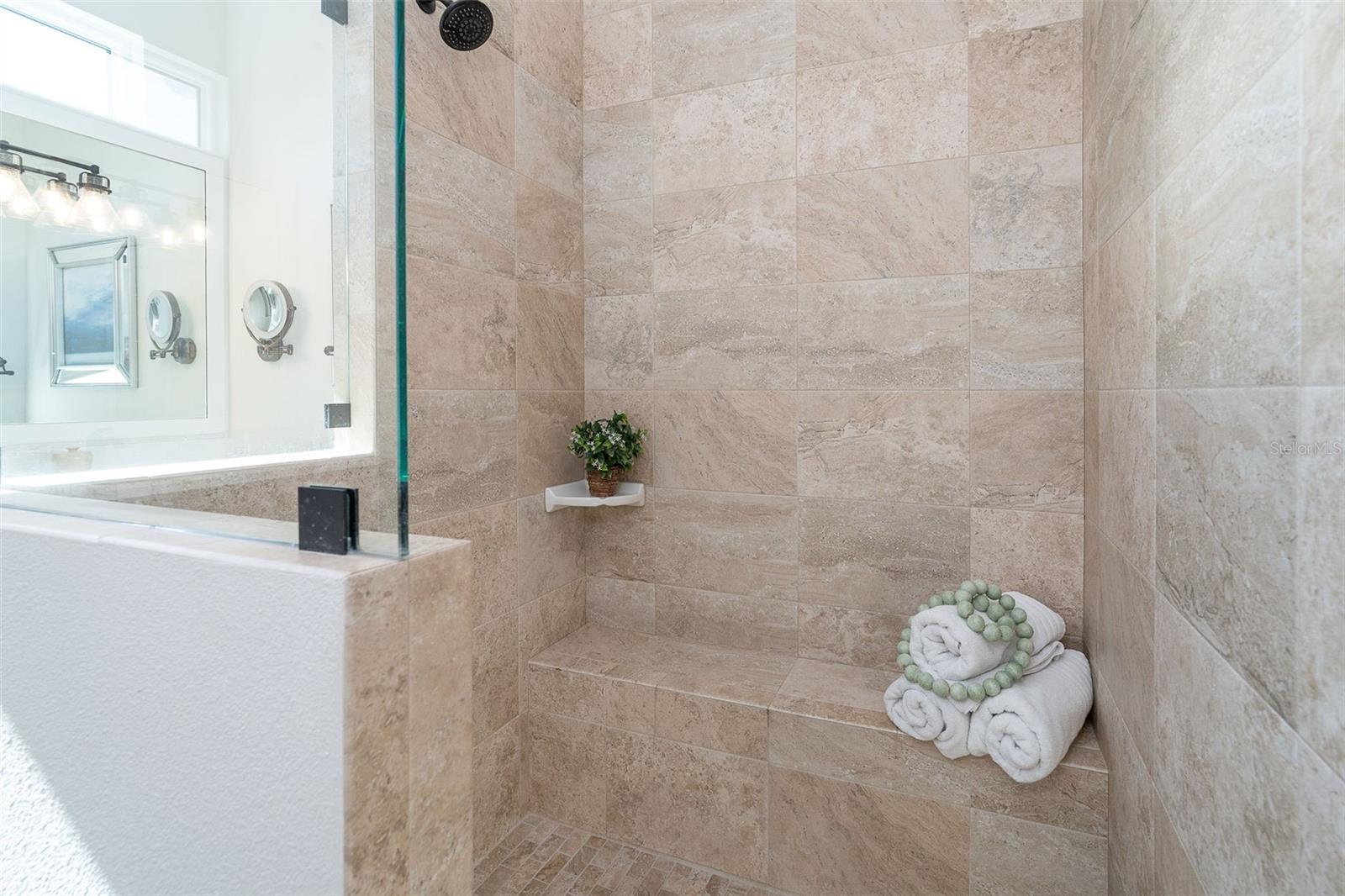 Image 38 of 51 For 10422 Coquina Ct